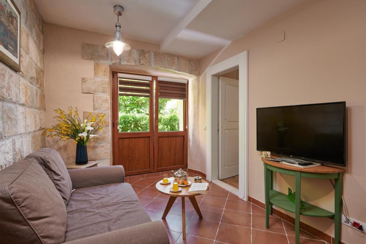 Apartment Borna ซัฟทัท ภายนอก รูปภาพ