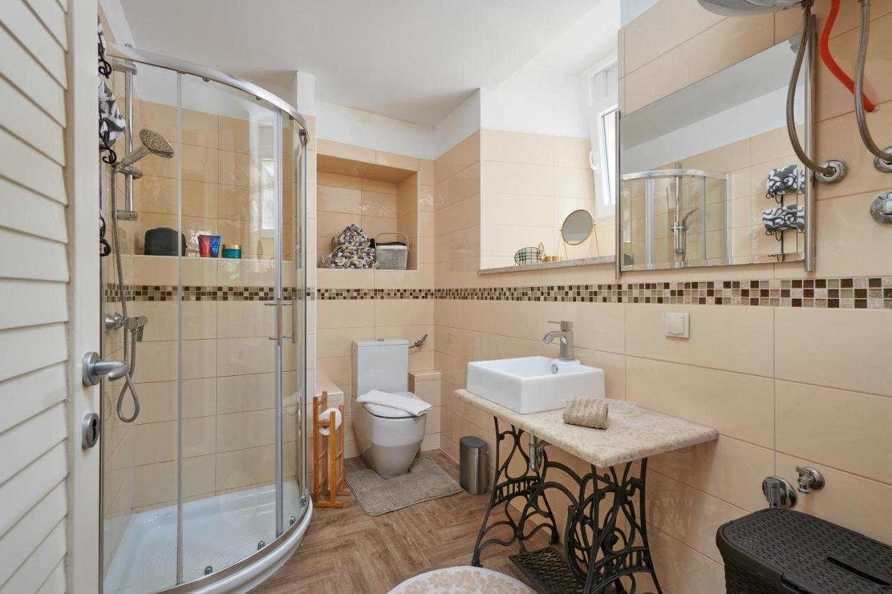 Apartment Borna ซัฟทัท ภายนอก รูปภาพ